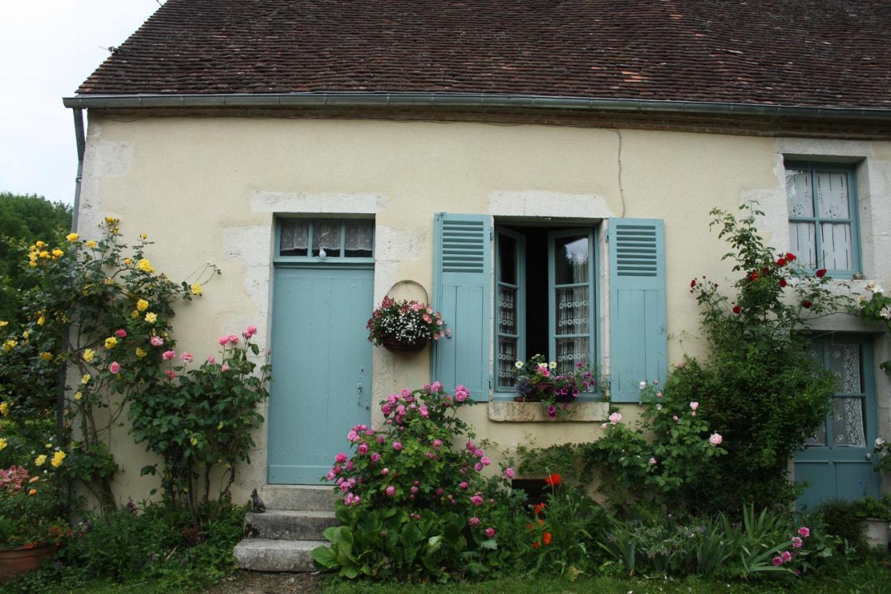 Charost Petite Maison Berrichonne المظهر الخارجي الصورة