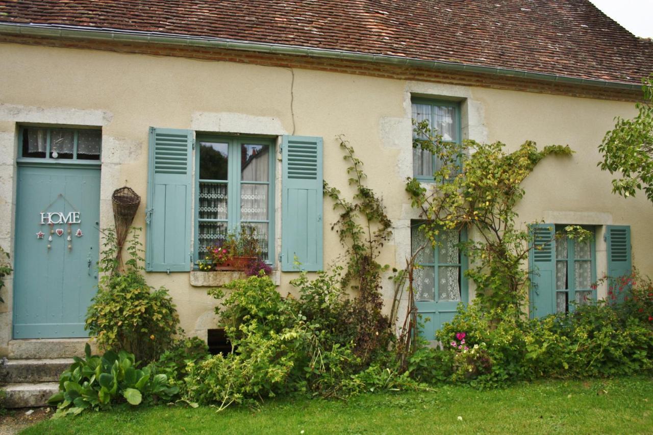 Charost Petite Maison Berrichonne المظهر الخارجي الصورة